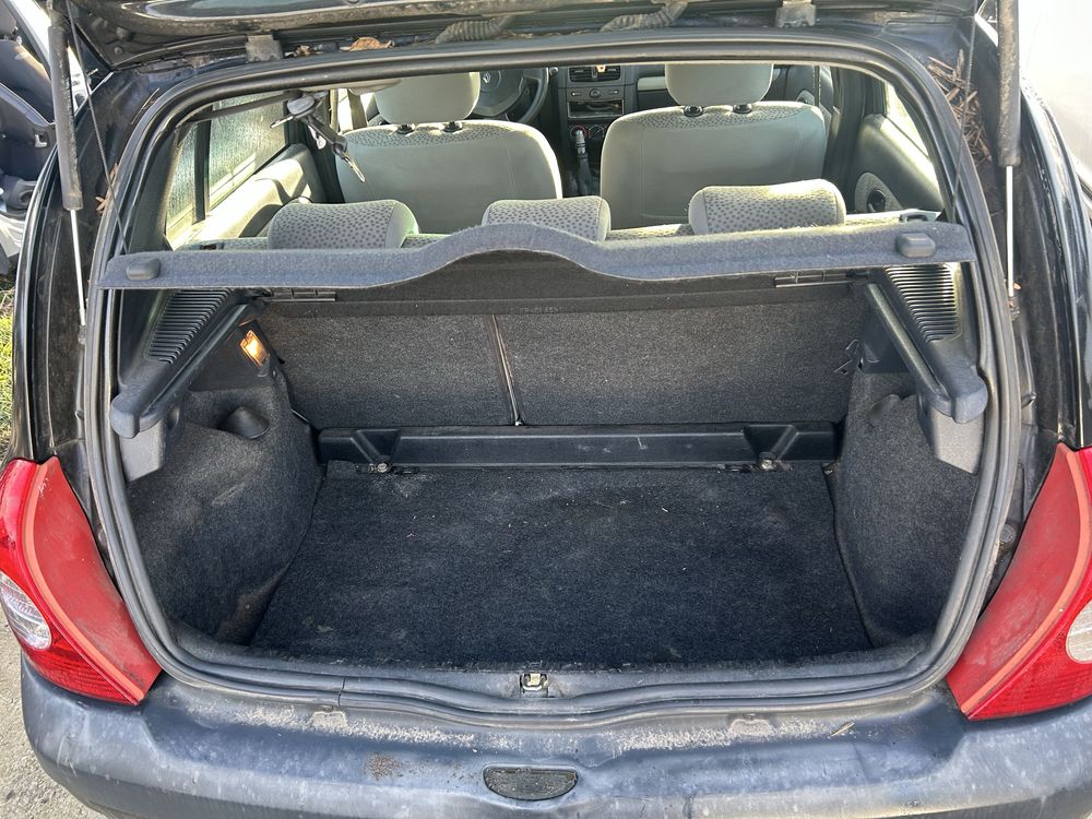 Renault Clio 1.5dci 68кс. 2006г. - НА ЧАСТИ