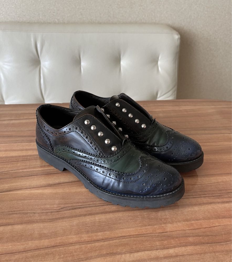 Туфли лоферы фирмы Mally, кожаные, 36 размер