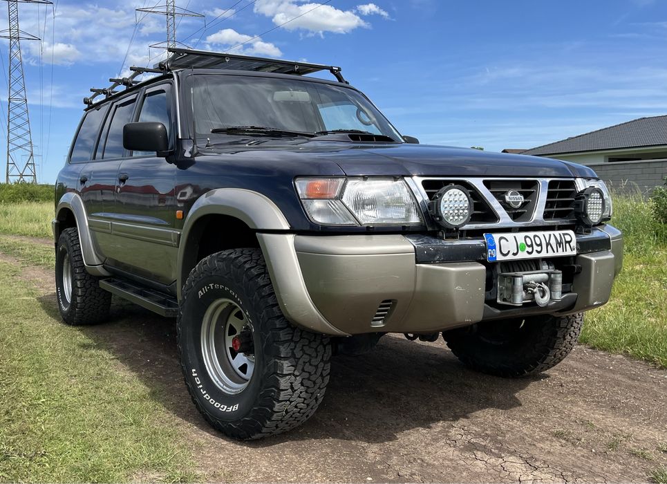 Vand Nissan Patrol Y61 3.0d Autoutilitar
