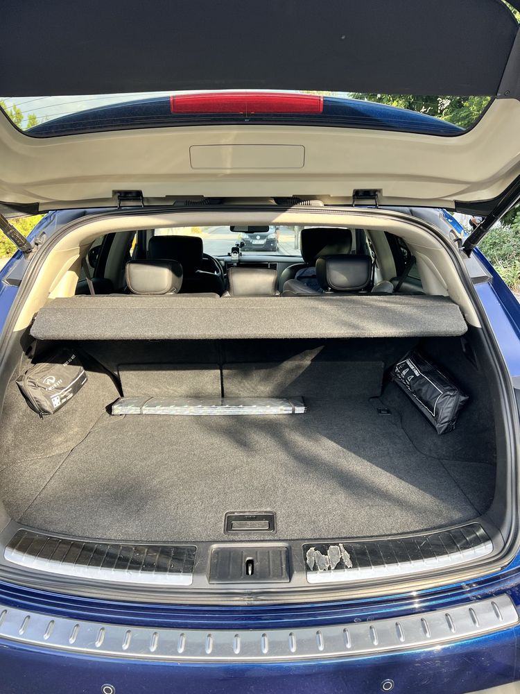 Infiniti QX70 3.0d  N1 с ДДС 1ви собственик, от БГ, топ състояние