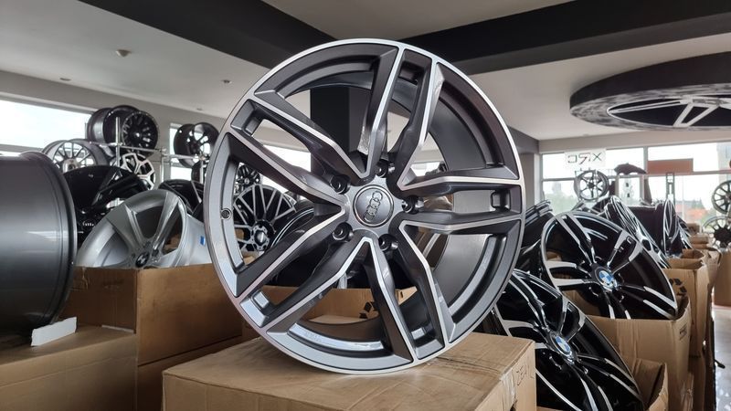 19цола Ауди,AUDI,Q7 5х130 4бр