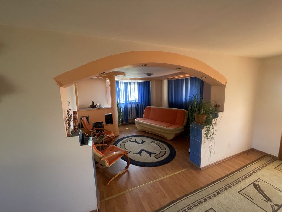 Casă P+1 de vânzare – Bariera Vâlcii, str. Primăverii