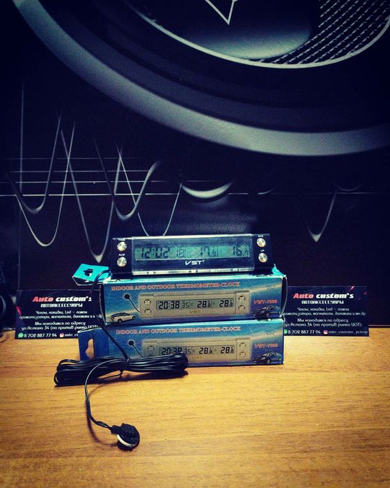 Термометр часы в автомобиль
