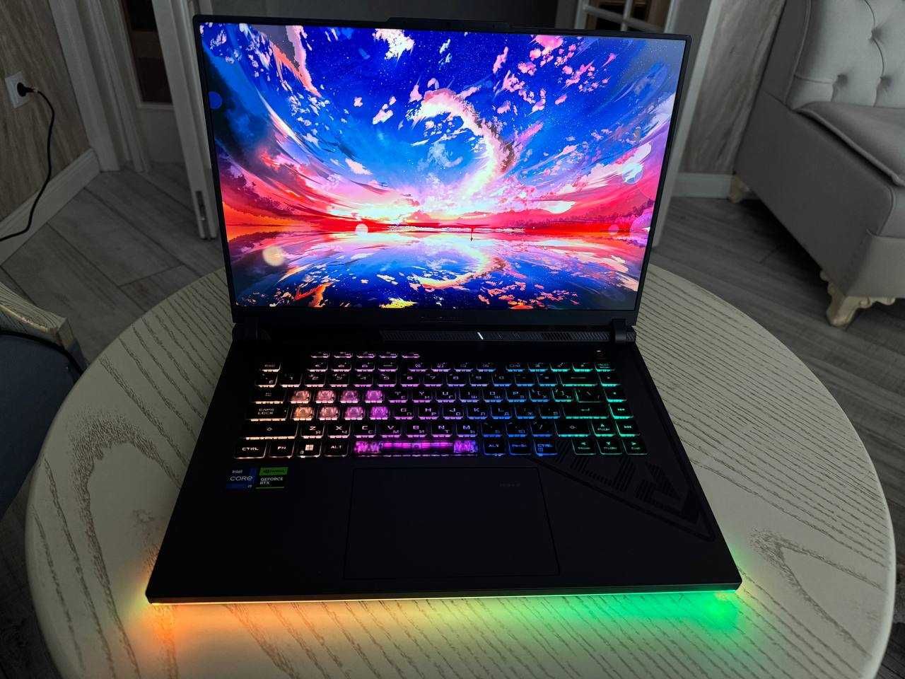 ASUS ROG Strix G16 | i9-13980HX | RTX 4080 | 32GB RAM | 2TB SSD | 16”