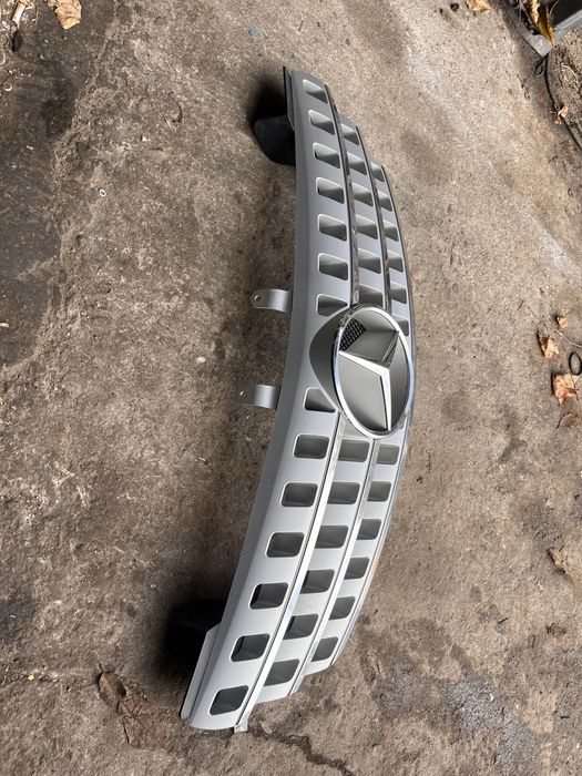 Решетка Mercedes ML W164