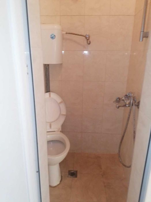 Дава се под наем Двустаен апартамент в Пловдив, Гагарин - 66 кв.м за 275 € - Снимка #5