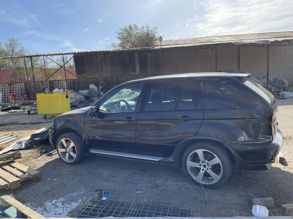 BMW X5  E53 3.0д 218к