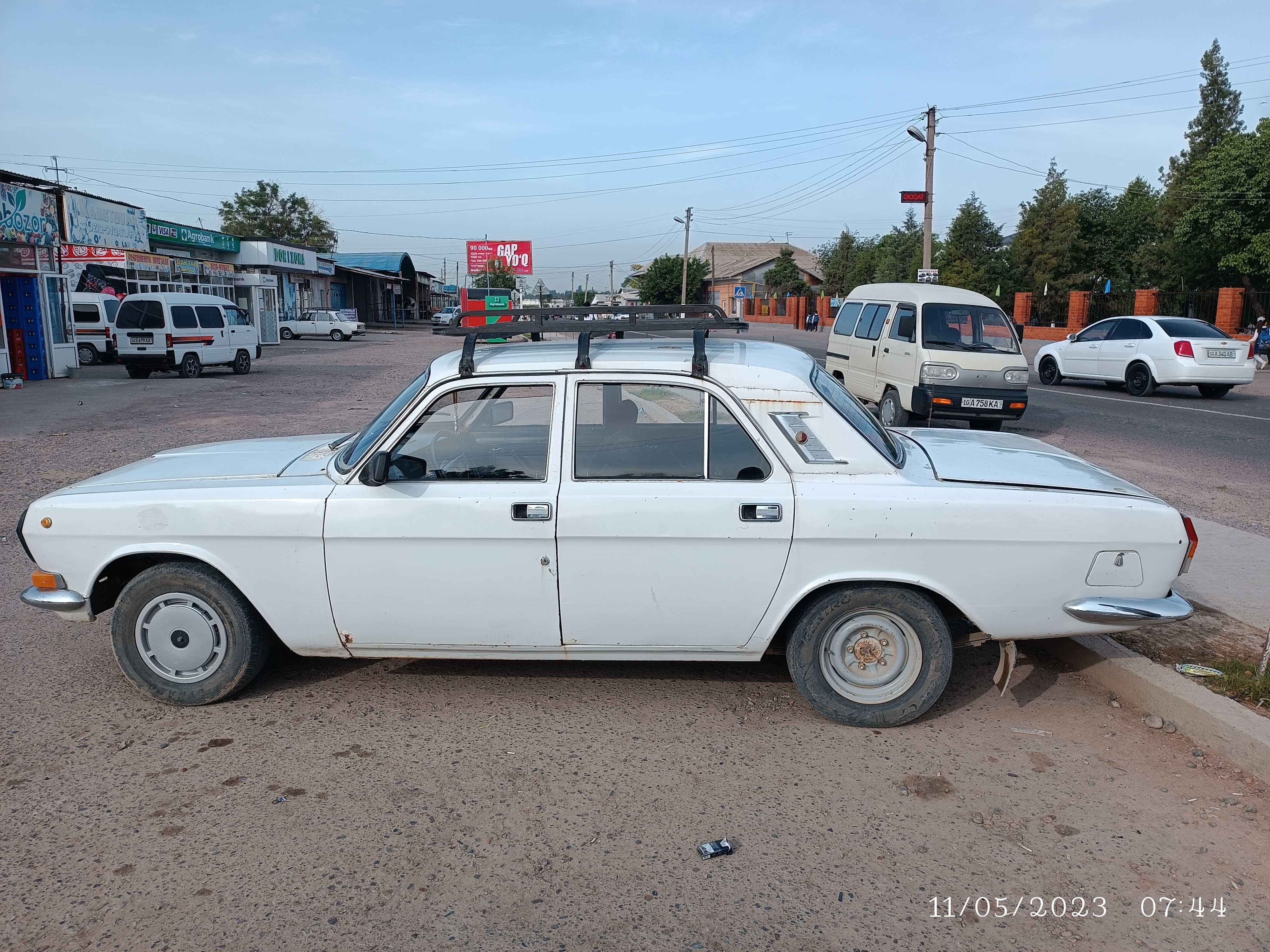 Sotiladi Volga GAZ 2410 avtomili