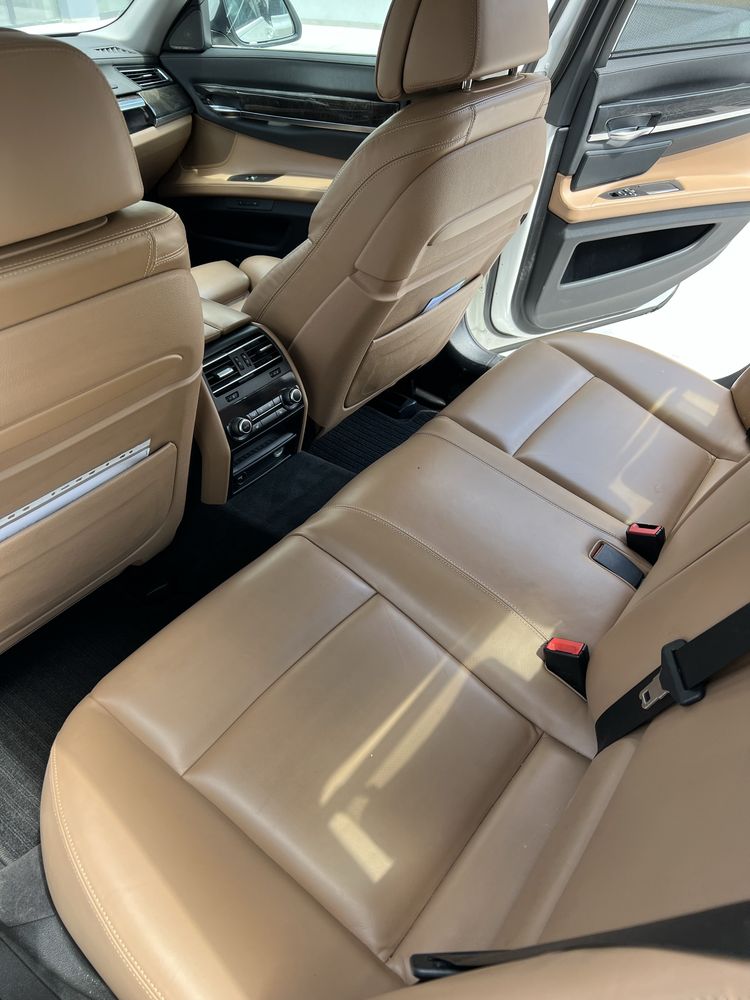 BMW Seria 740 xdrive-2014