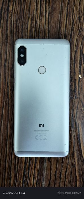 СРОЧНО Продам телефон Redmi note 5 pro