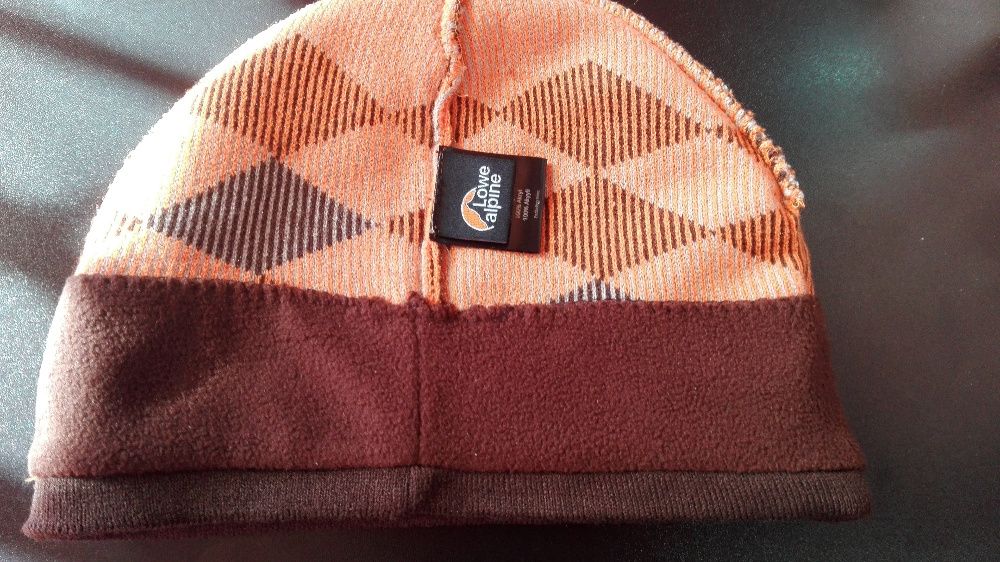 шапка LOWE ALPINE diamond beanie