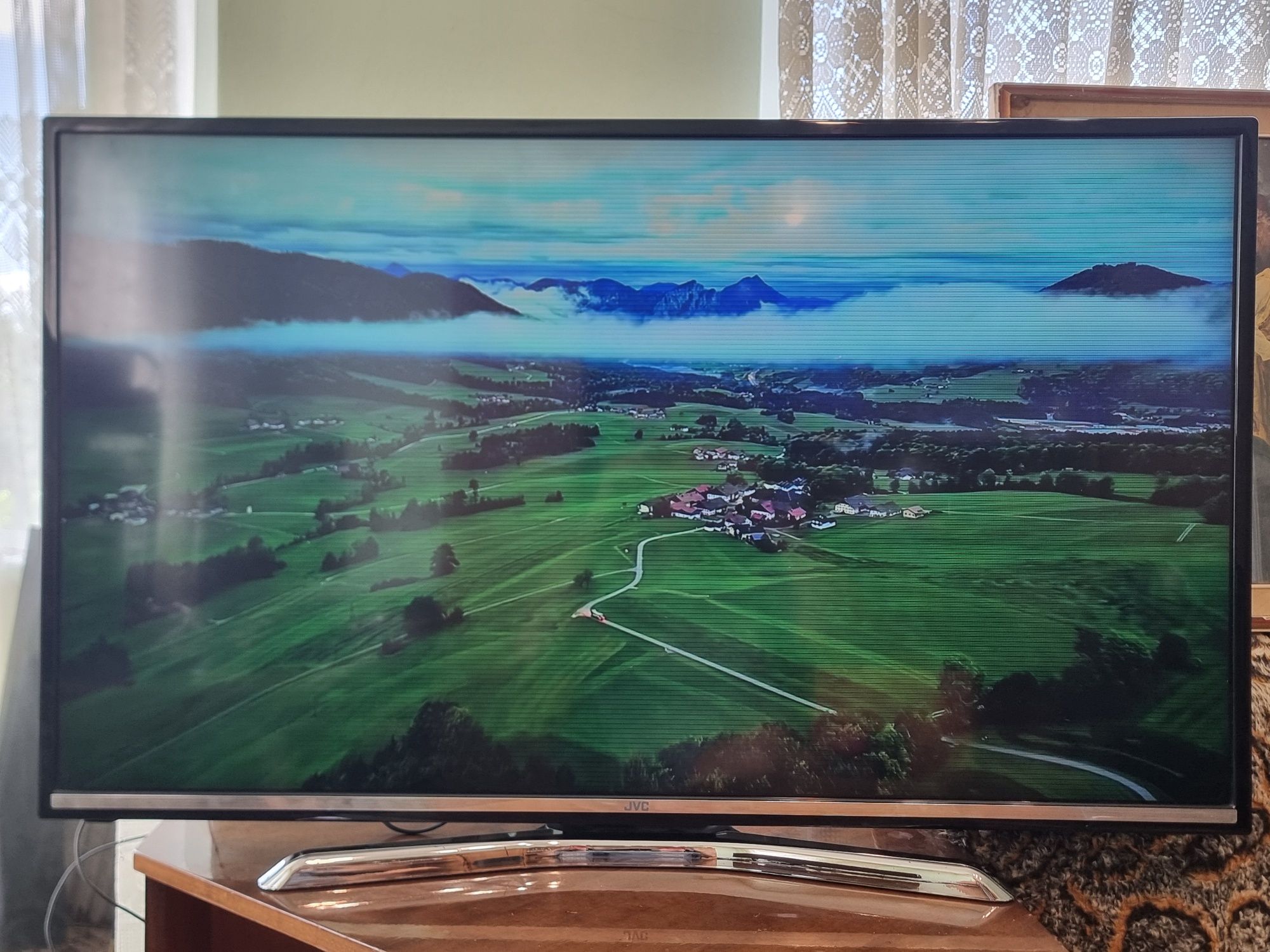 SMART Телевизор/JVC 48" - YouTube , Netflix , Цифрова+Ефирна