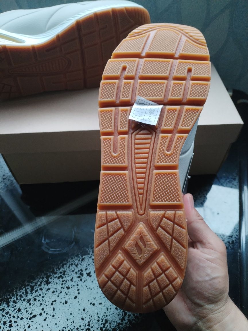 Sketchers 40 номер 27см
