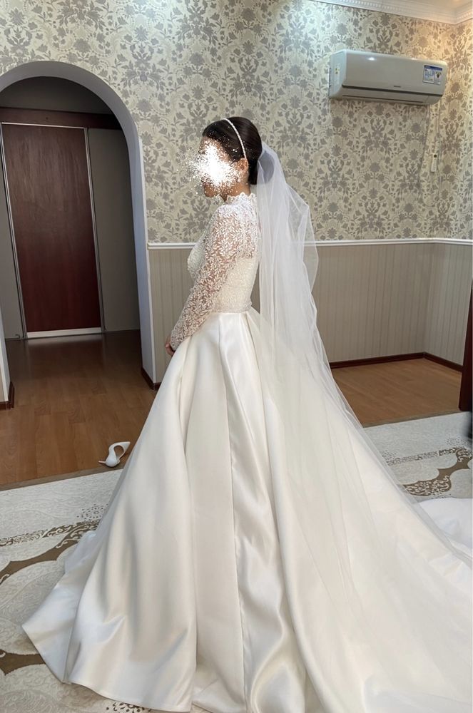 СРОЧНО Продаётся эксклюзивное дизайнерское свадебное платье.