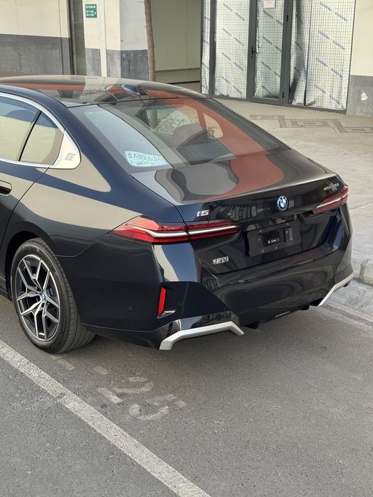 Bmw i5 35L с пробегом