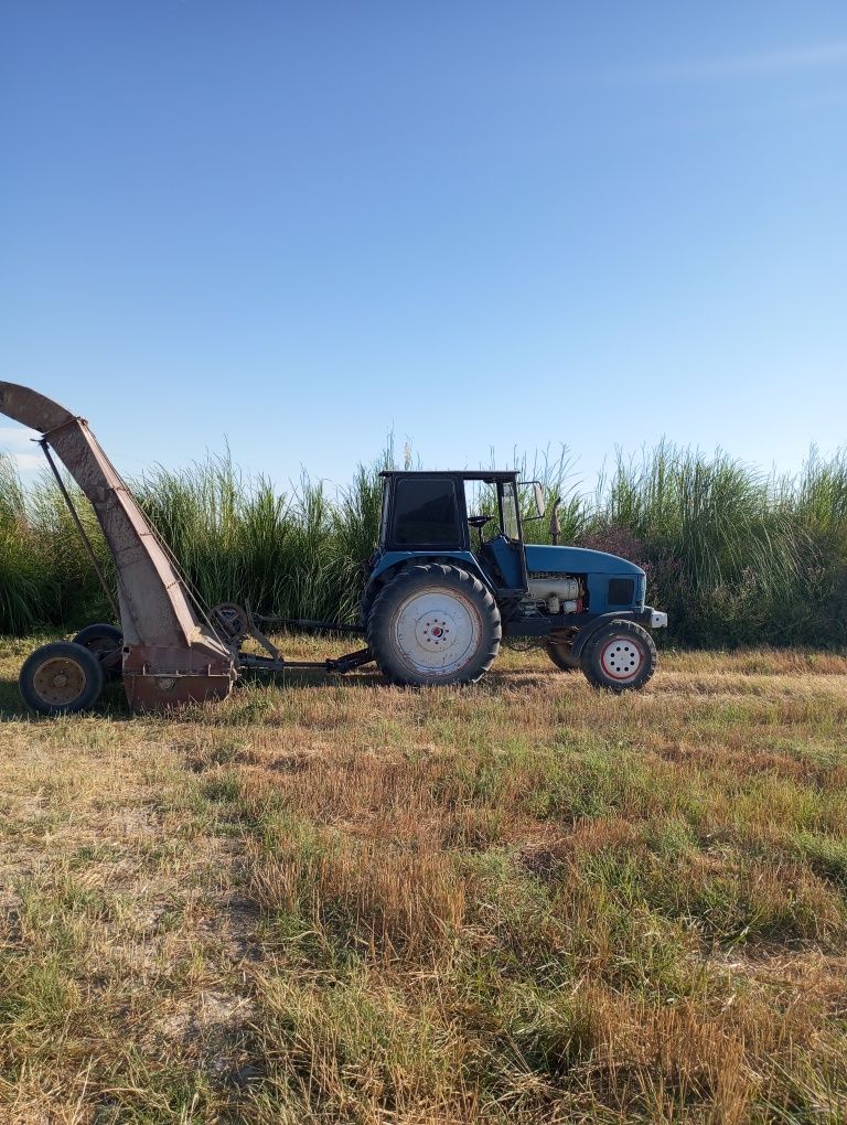 Traktor va kir paltara sotiladi