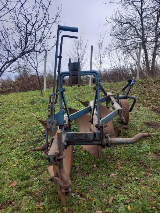 Vand Plug cu 3 trupite