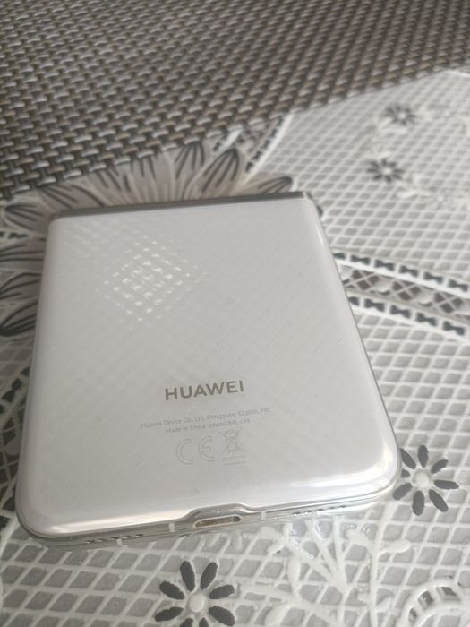 Poket За части счупен дисплей