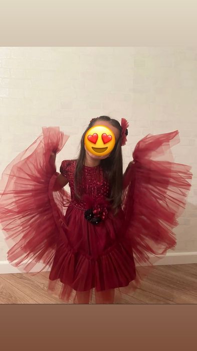 Нарядный платье для девочек