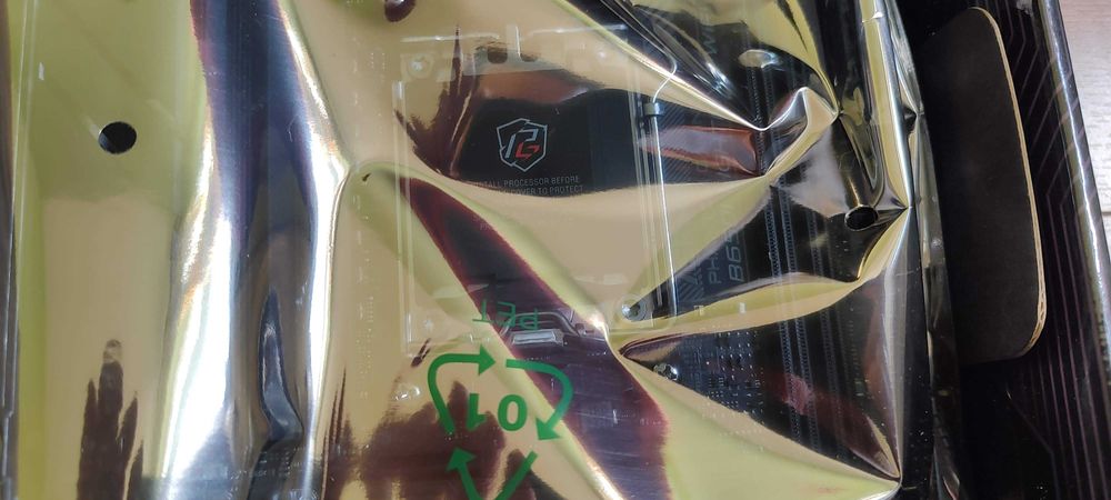 mITX combo: ASRock B650I Lightning WiFi AM5 + AMD Ryzen 7600 (noi!)