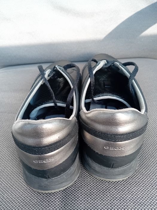 ₩ pantofi dama geox marime 38 în stare perfecta