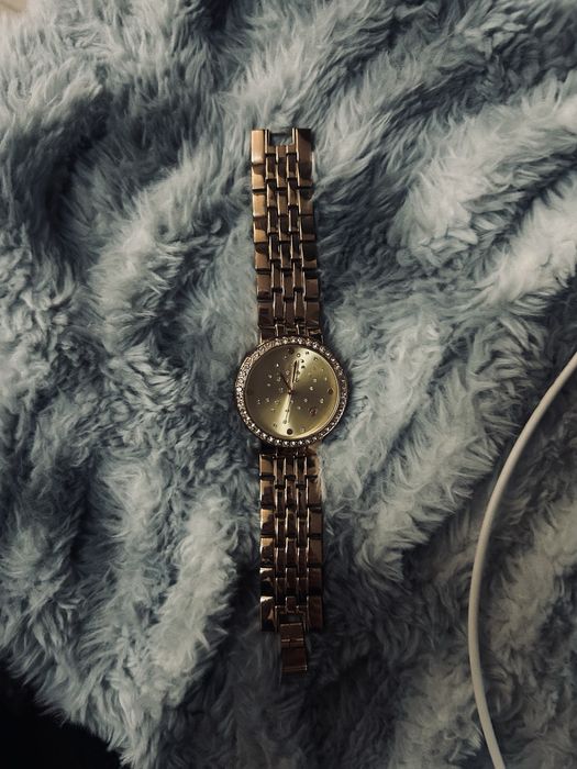 Дамски часовник