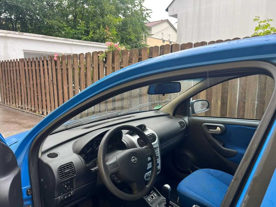Opel Corsa-C Cutie Automata