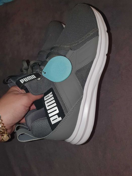 Adidasi Puma marimea 41