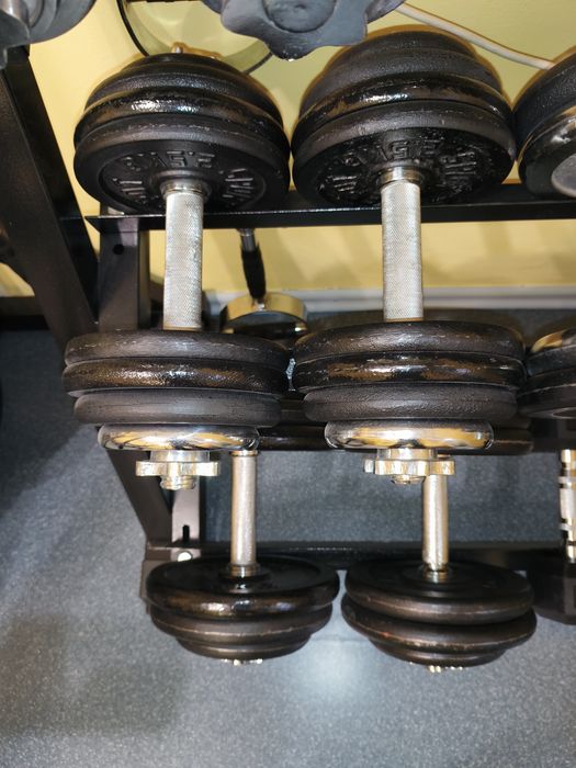 Дъмбели на дискове.