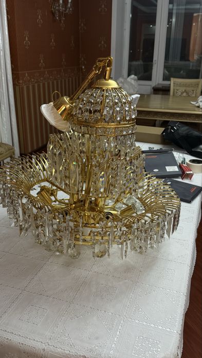 Люстра в гостиную