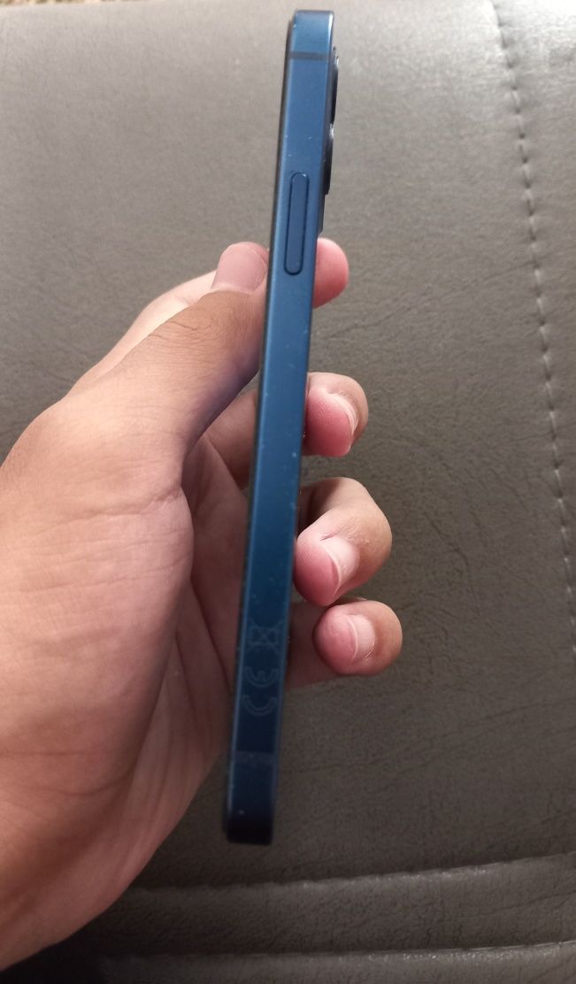 Iphone 12 ideal состояние.