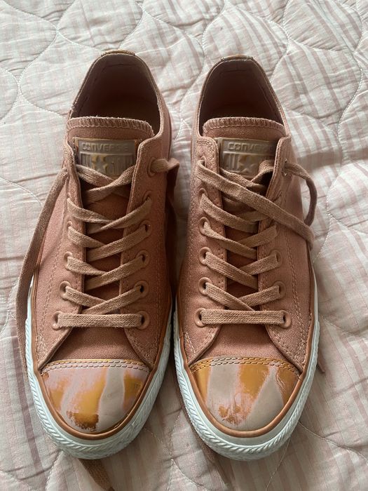 Продаются кеды converse