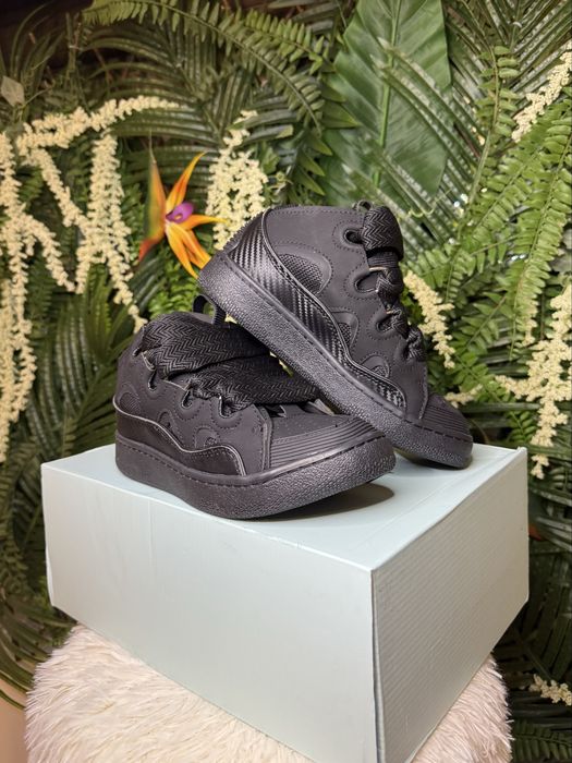 Lanvin Curb Suede Black