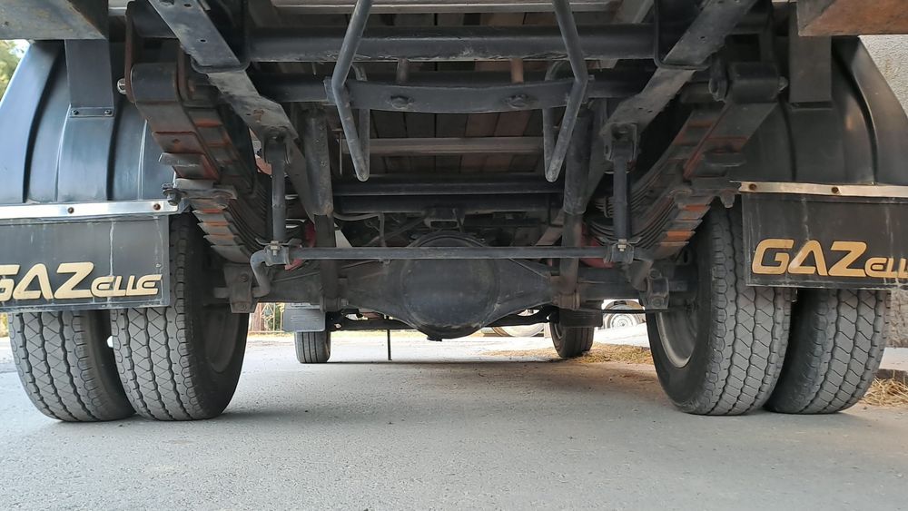 Gazel Sotiladi 5 metr Srochna 2008 yil