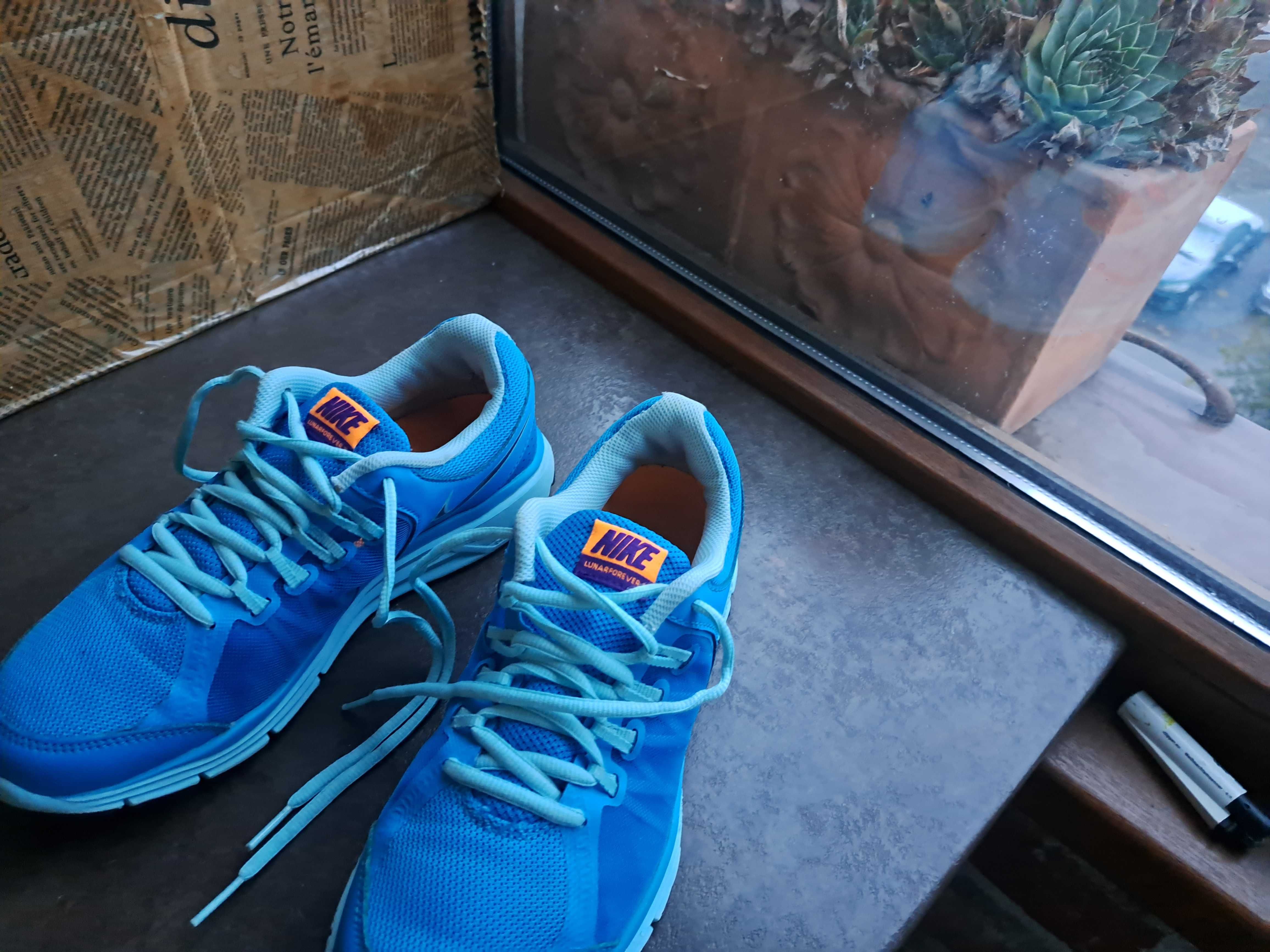 №38 Nike-маратонки,кецове,спортни обувки,найк