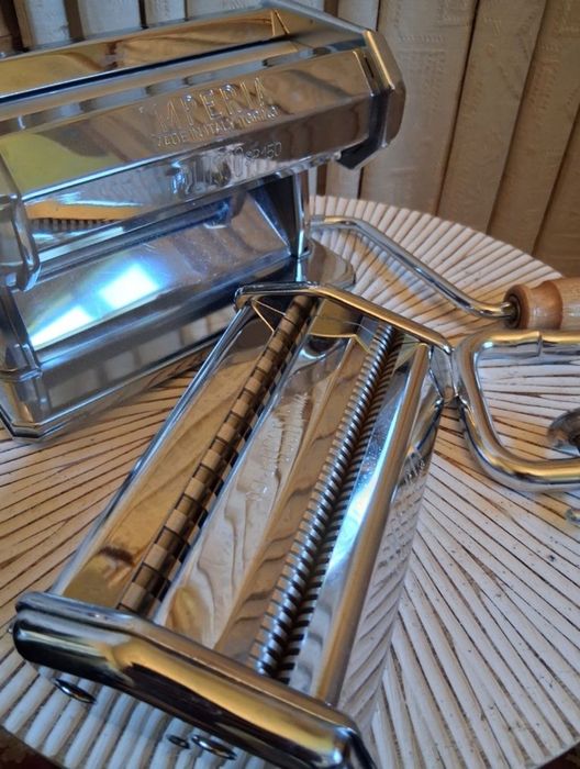 Mașină Imperia inox de făcut tăieței.