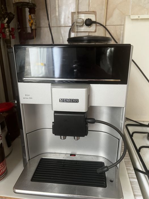 Aparat de cafea SIEMENS EQ.6 series 300