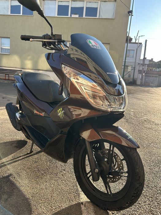 Honda pcx 2018 г 125 cc