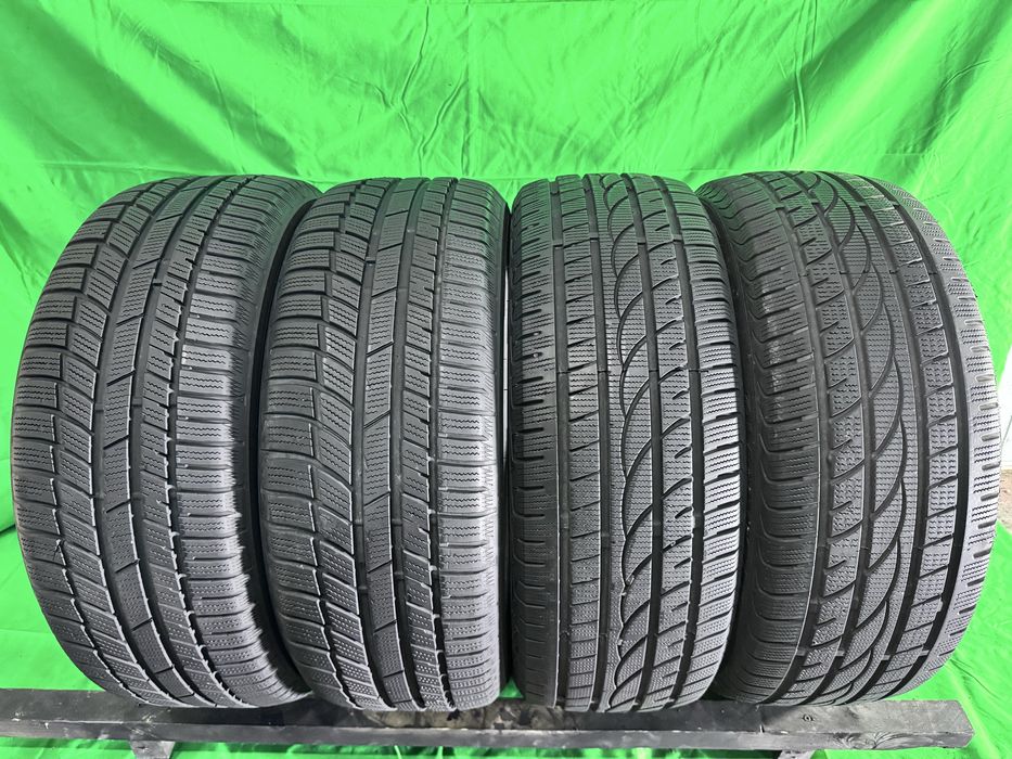 215/55R17 Toyo & Lanvigator 2021-18 7,5-6mm stare foarte buna