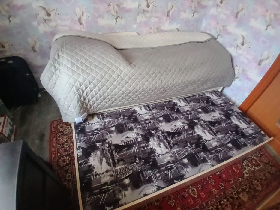 Продам кровать  б/у