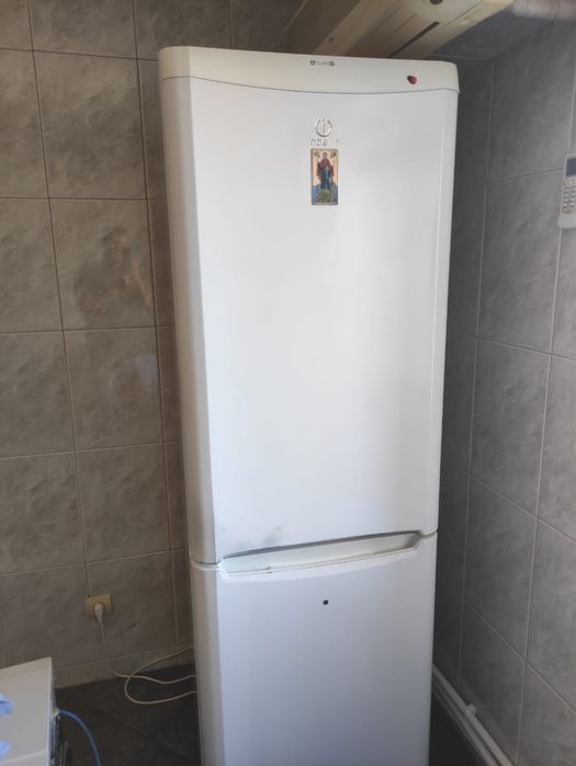 Frigider / combina frigorifica