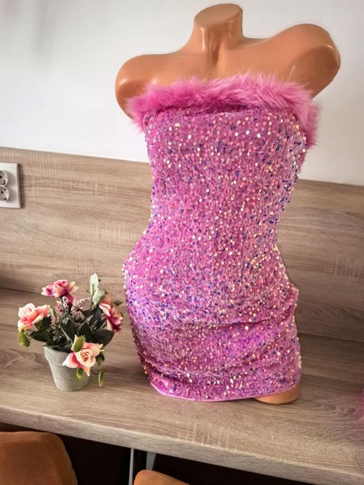 Rochie eleganta mărimea M