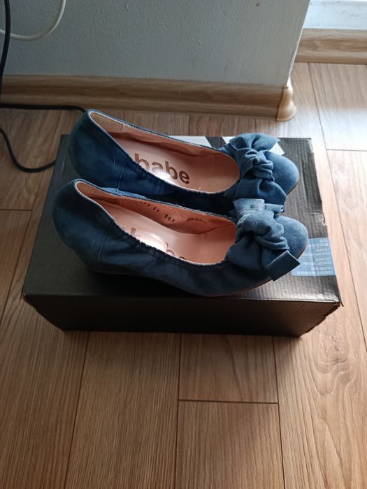 Нови обувки 37 размер