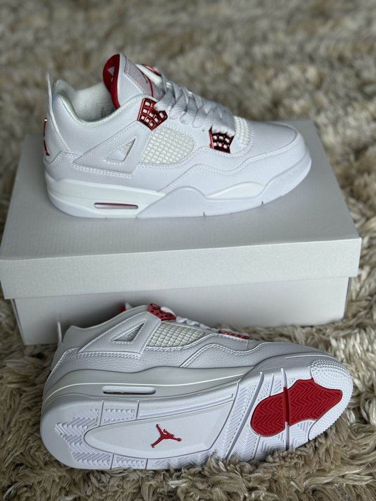 Air Jordan 4 Retro Metallic Red White