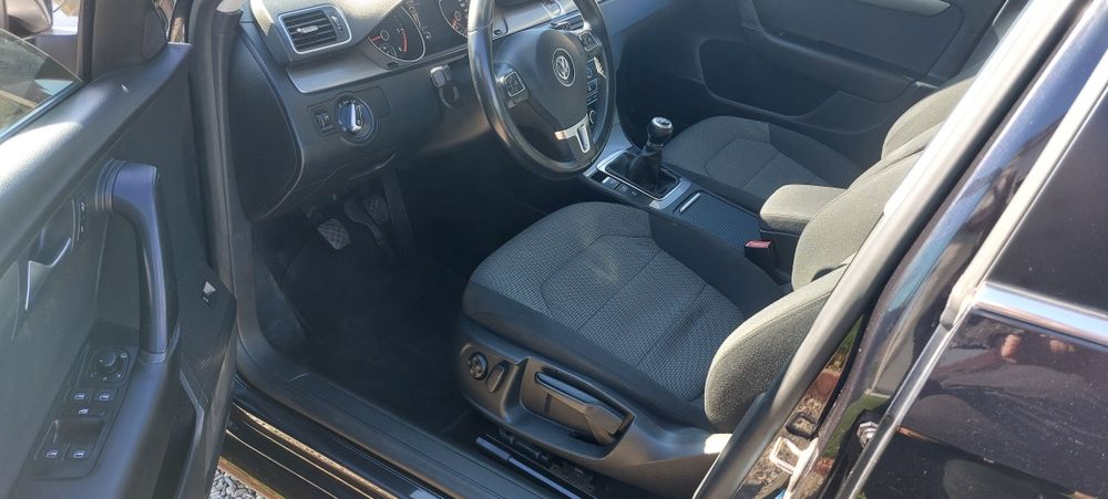 Vw Passat -2012- Motor 2.0 TDI 140 Cp,XENON, Led,Navigație. GERMANIA