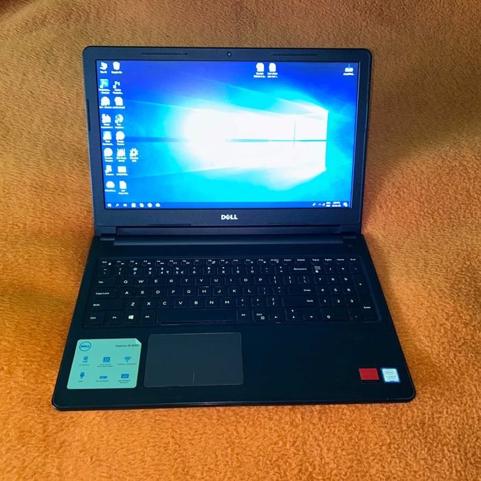laptop FUNCTIONAL Dell 15 3000 procesor i5