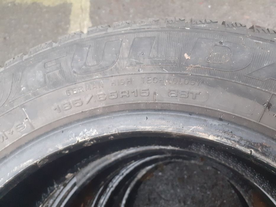 Vând anvelope iarna