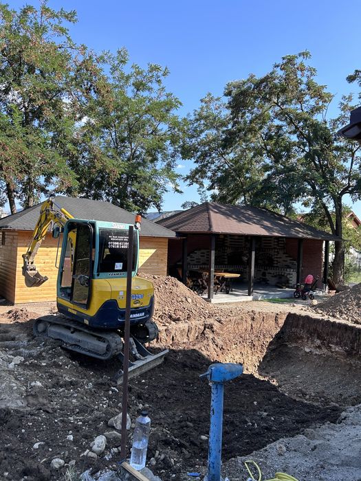 Inchiriez miniexcavator