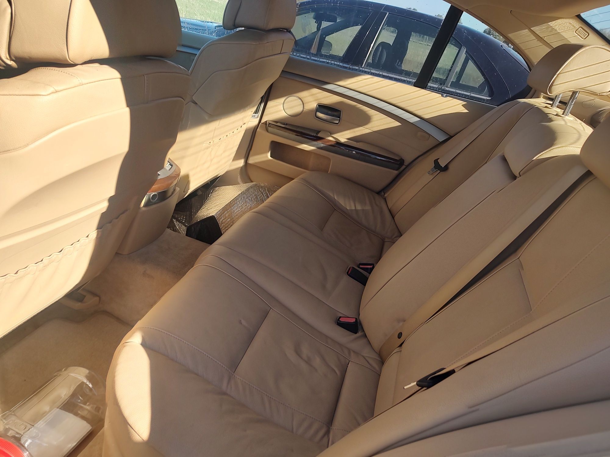 На части BMW 730d facelift