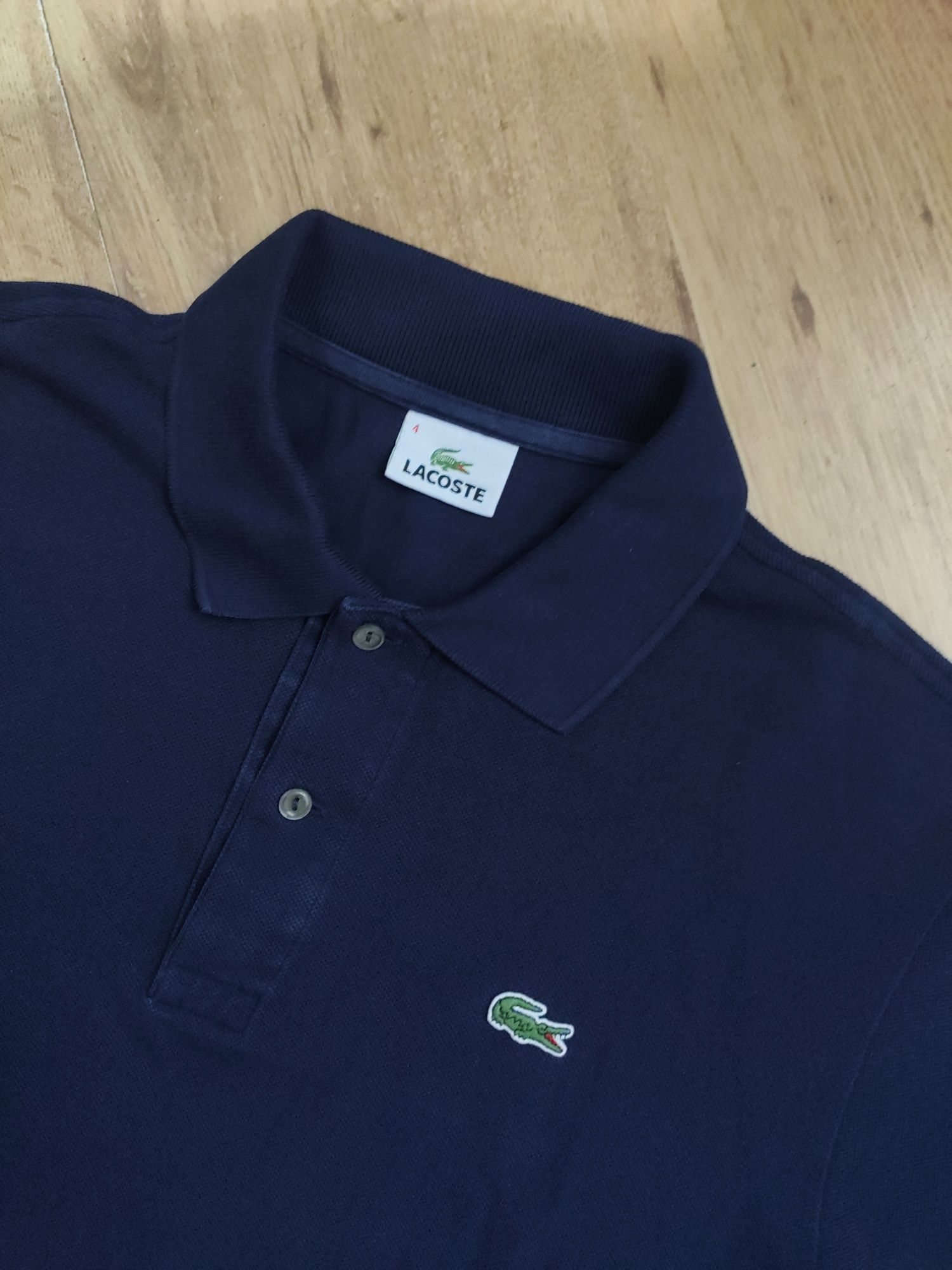 Tricou Lacoste mărimea 4 (M)